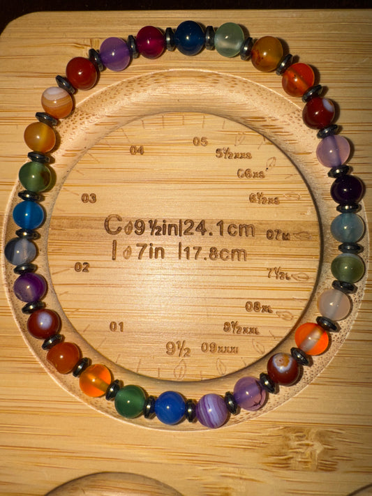 Handmade Diversified Crystals Dyed Agate and Hematite Bracelet